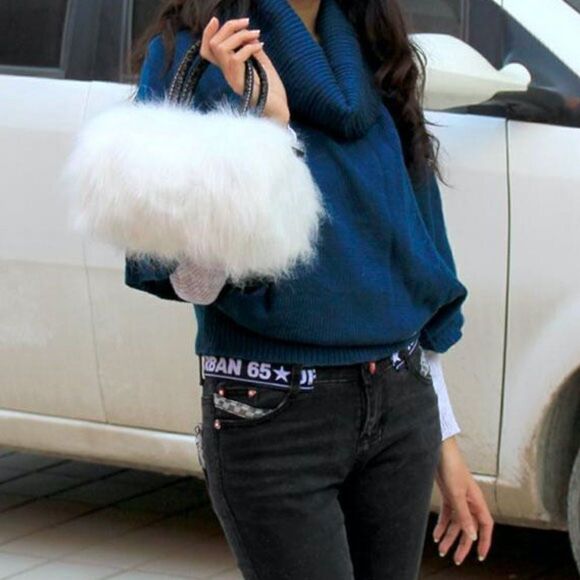 Ladies White Rectangular Fuzzy Purse - Picture 5 of 5